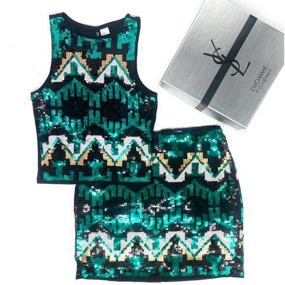 Sequin crop top and skirt | woman-two piece. - Picture 2 of 3